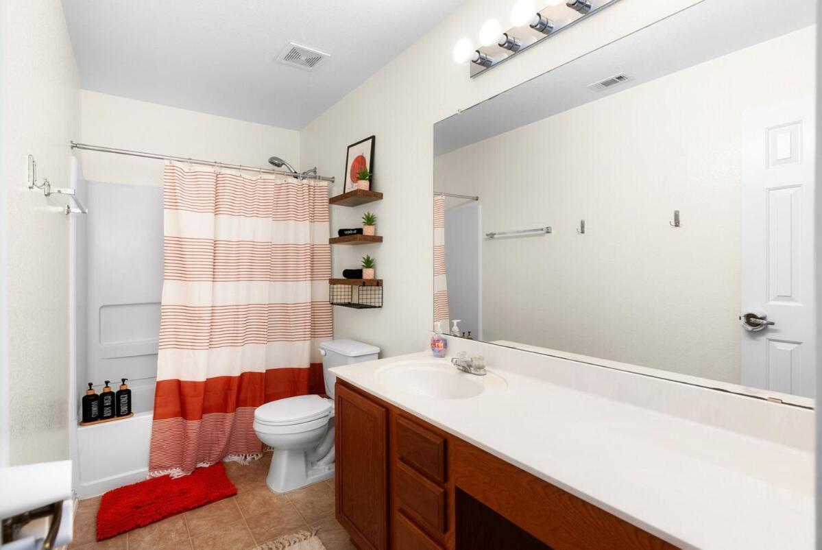 Luxury, Fire Pit Sleeps 15 - Gameroom - Formula 1 Austin