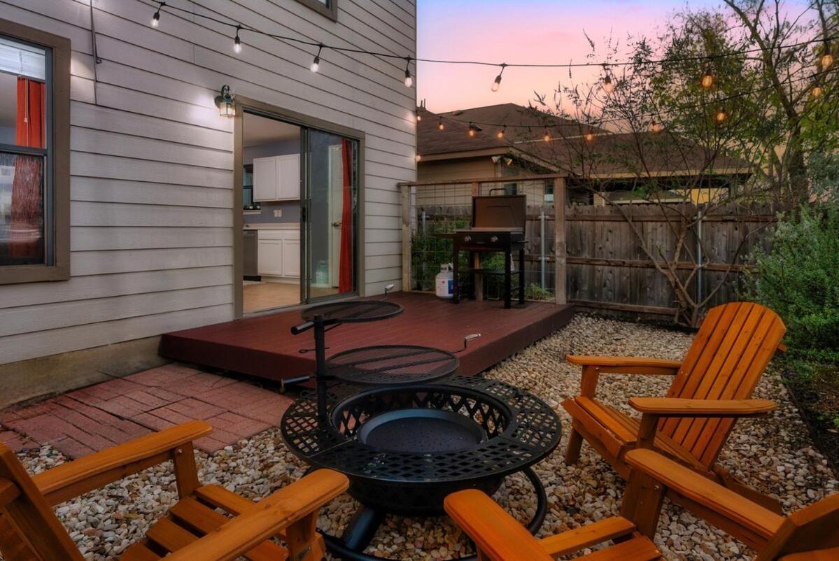 Luxury, Fire Pit Sleeps 15 - Gameroom - Formula 1 Austin