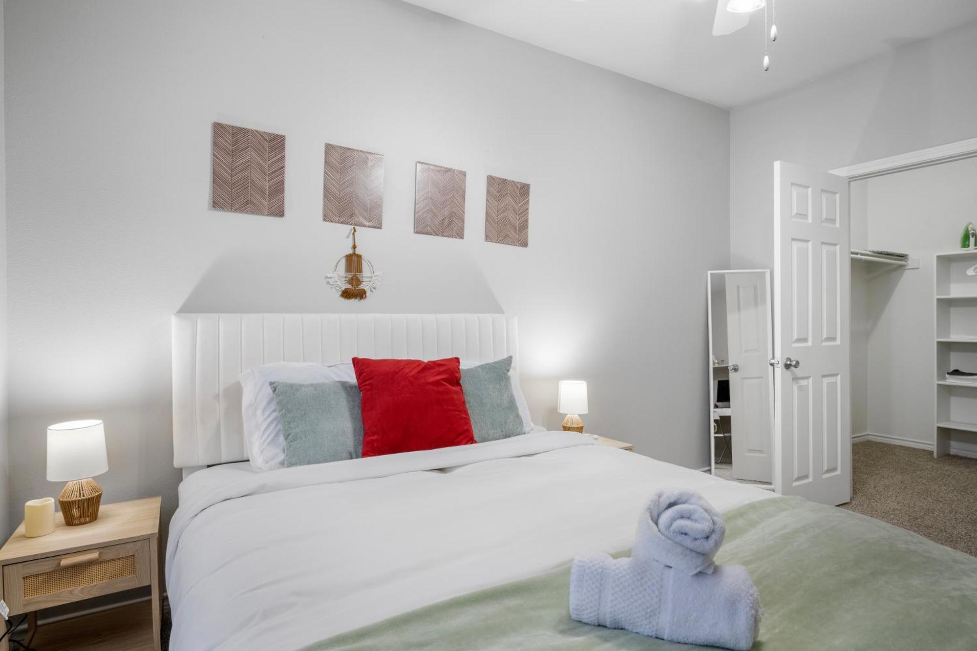 Apartment Cozy 2b 2b-pool Heart Of Austin
