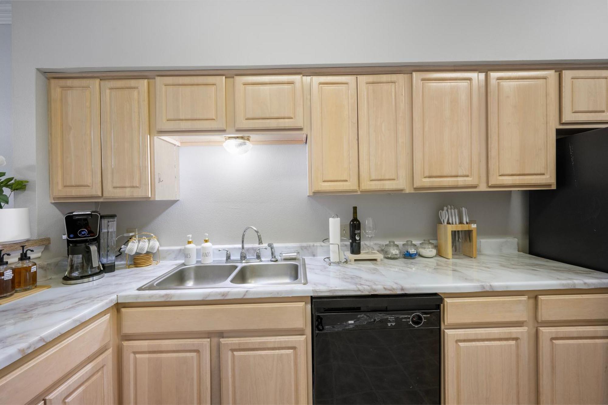 Apartment Cozy 2b 2b-pool Heart Of Austin