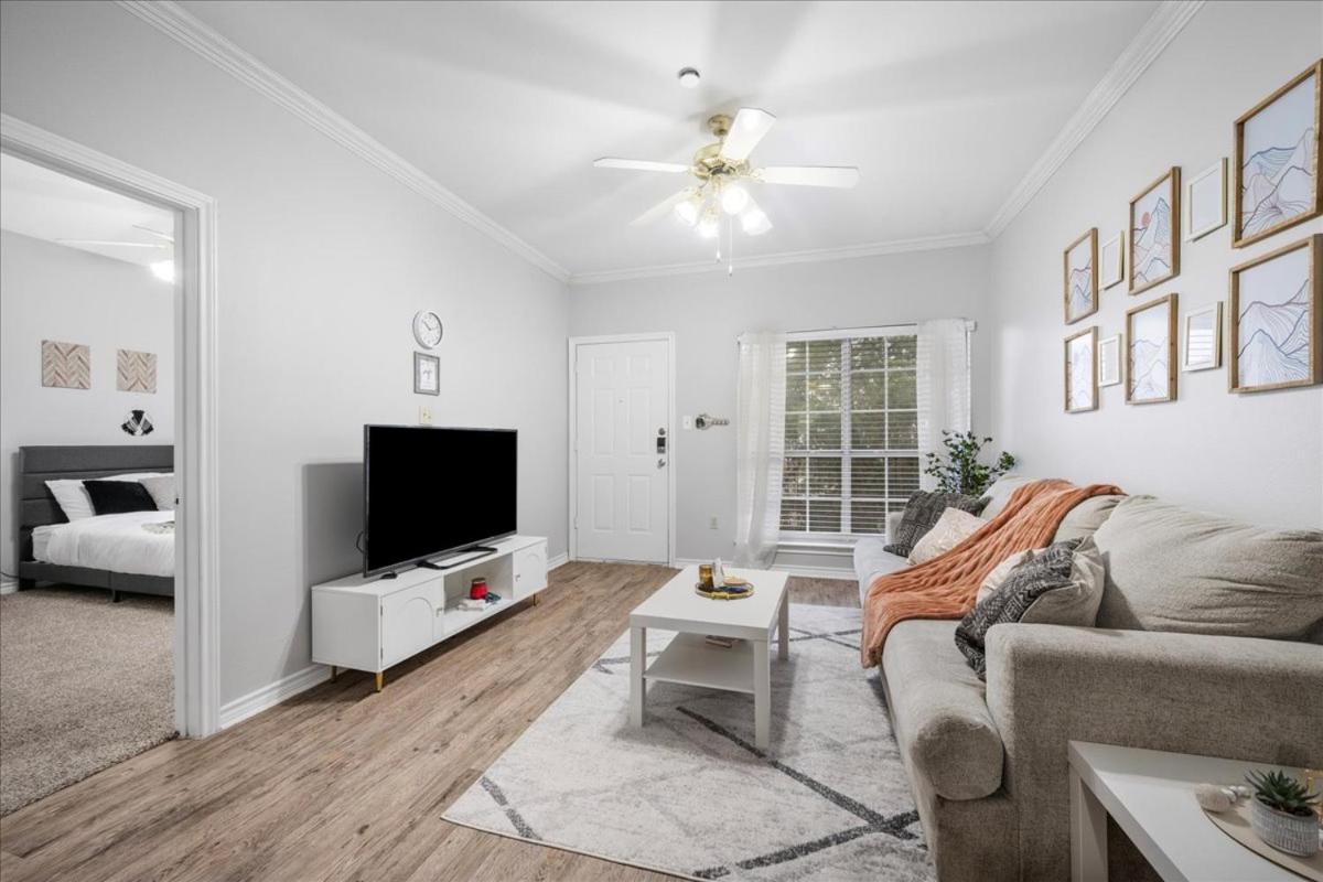 Cozy 2b 2b-pool Heart Of Austin