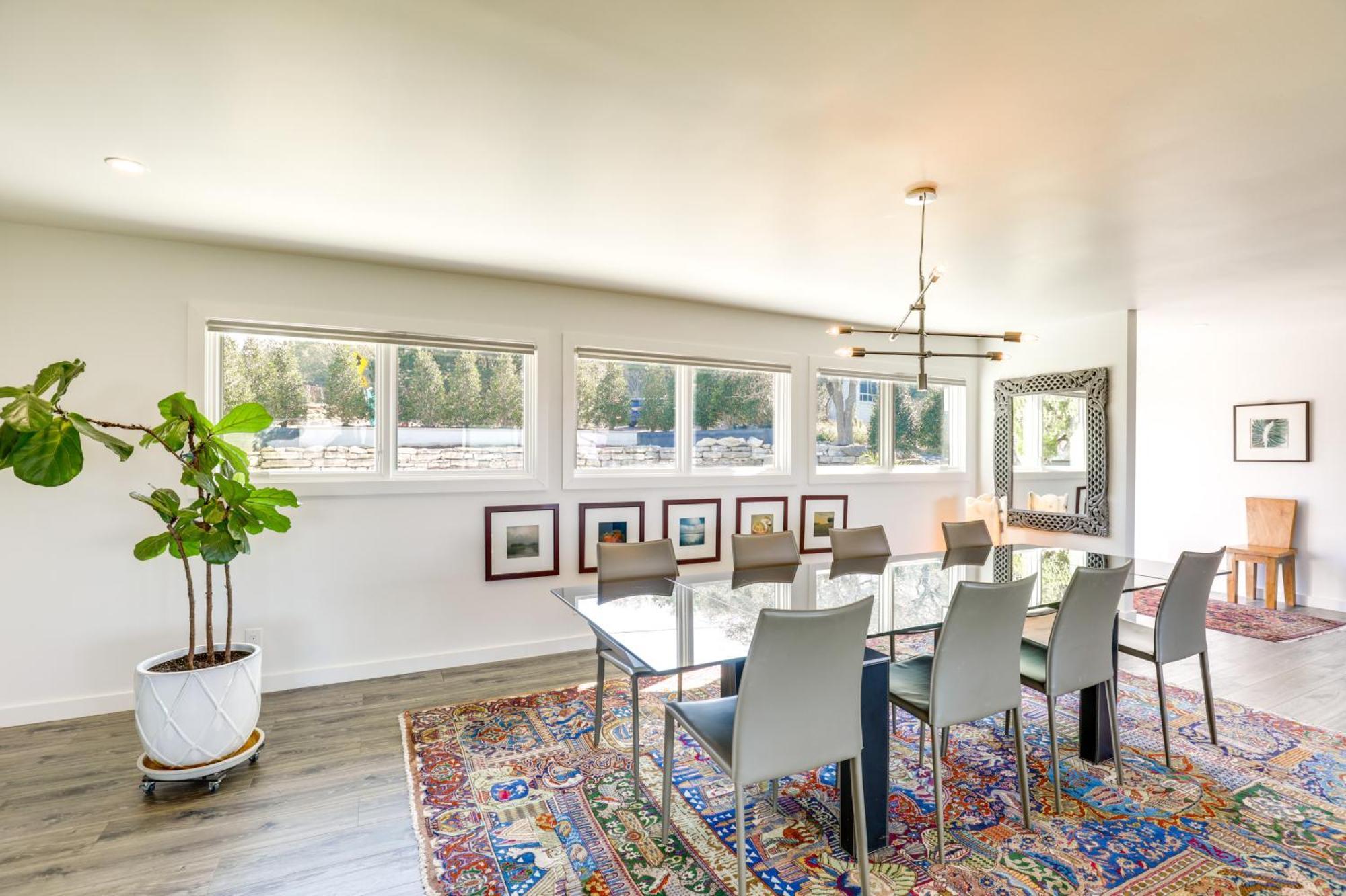 Holiday home Luxe Mid-century With Canyon Views