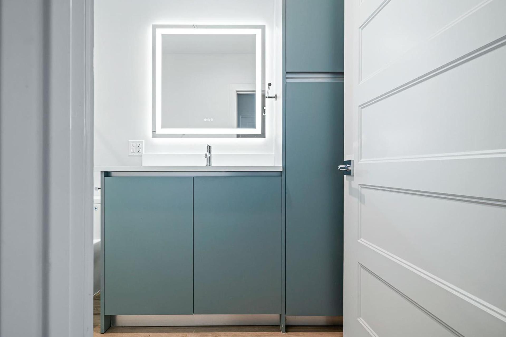 Upstay Newly Renovated Modern Near Soco * Austin