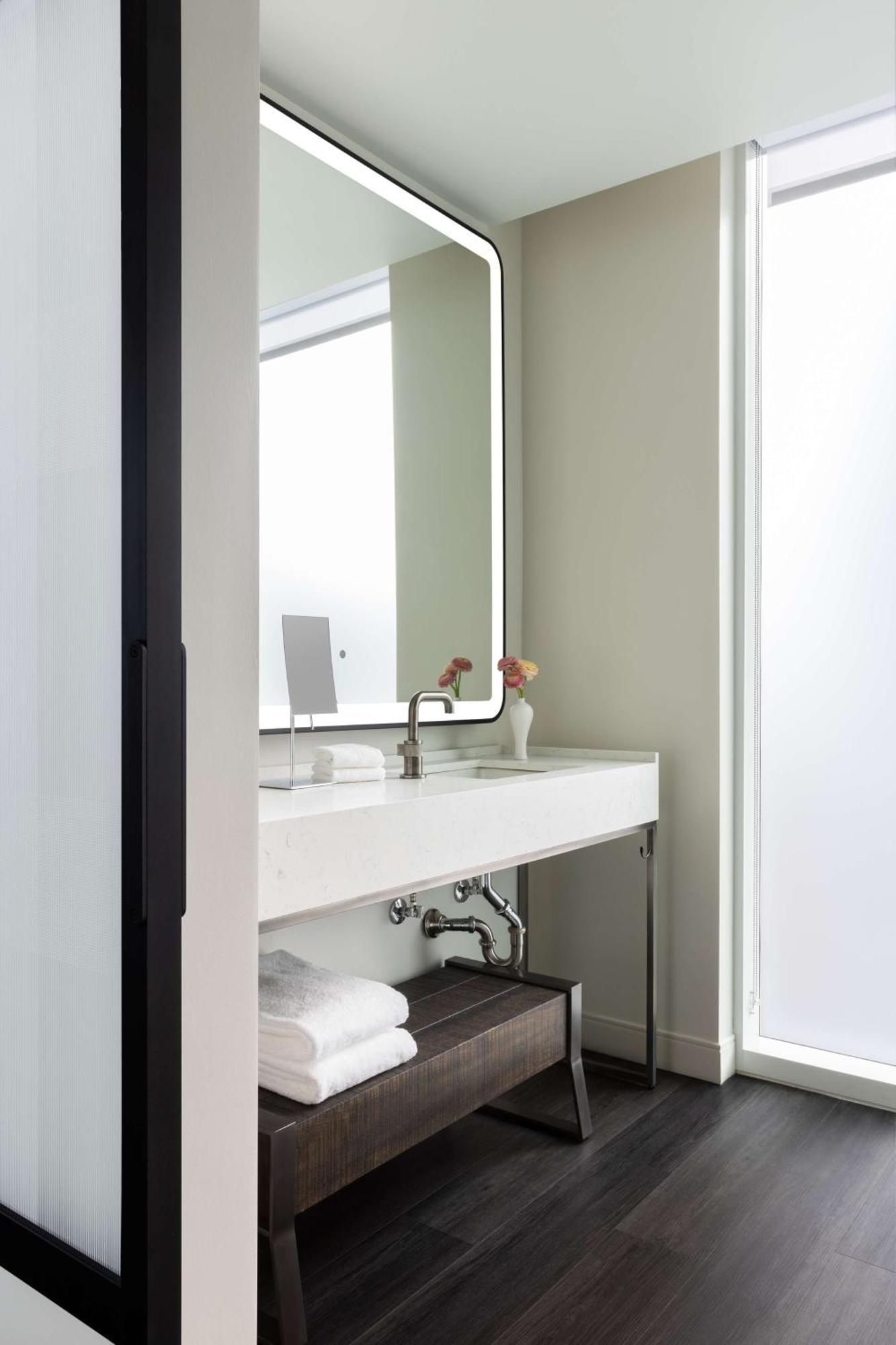 Hyatt Centric Congress Avenue Hotel