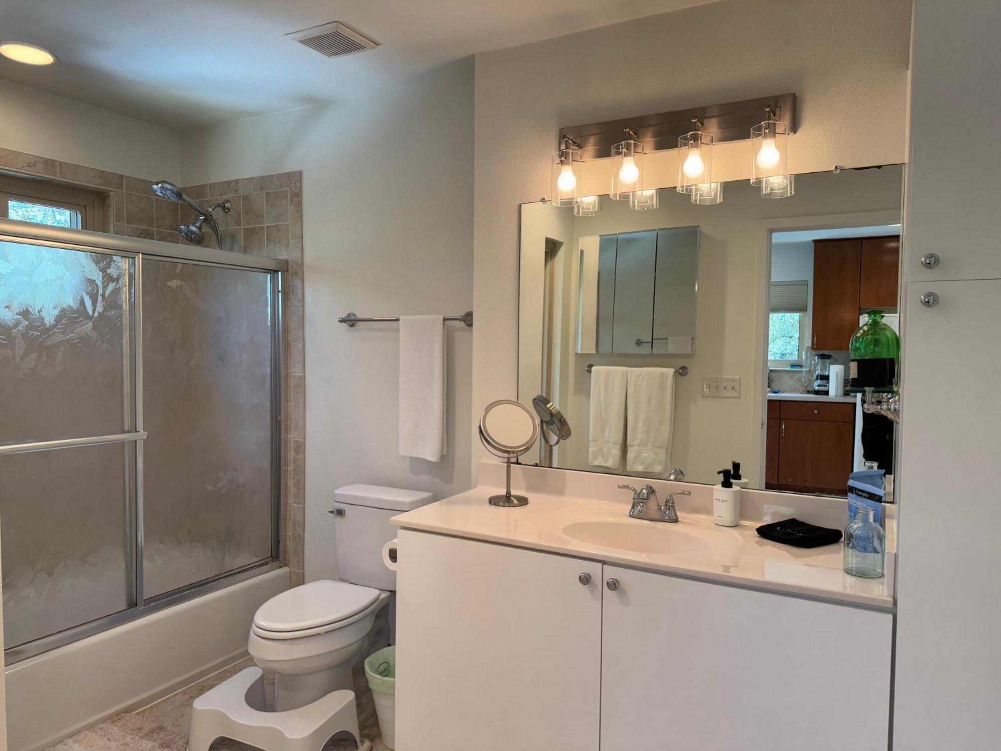 Barton Creek Getaway Apartment *
