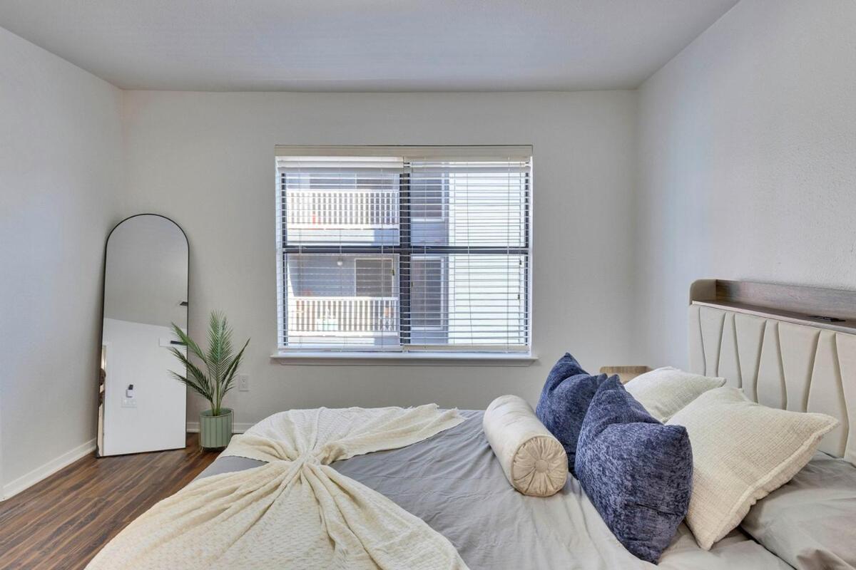 Modern Townhome Apartment Austin