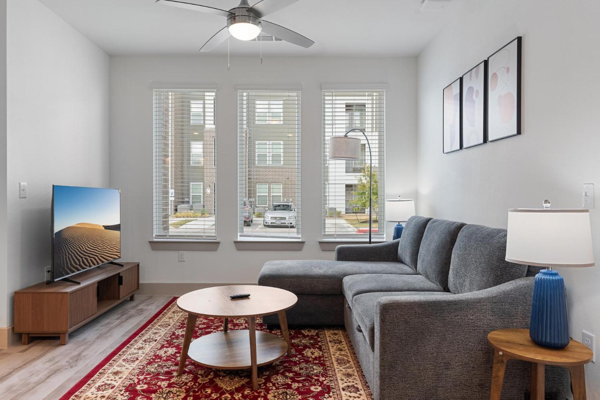 Luxury Near Airport Austin