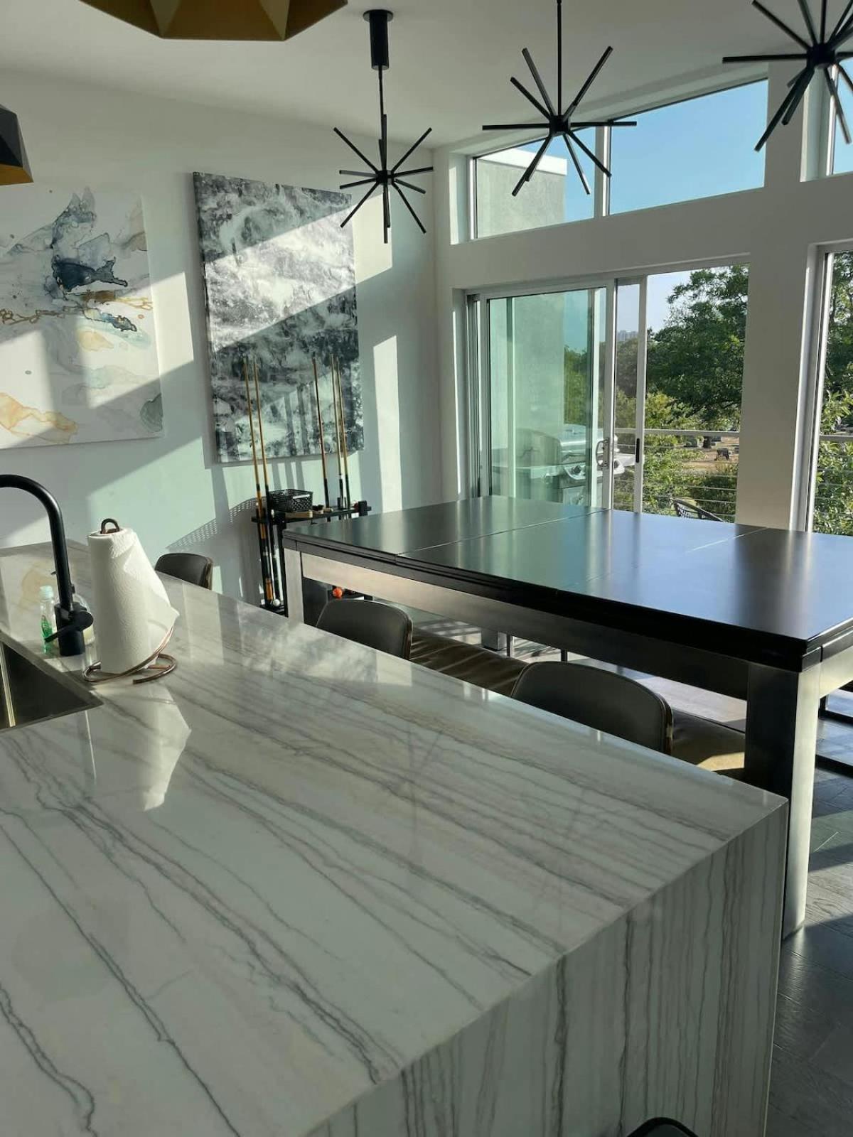 Luxe Penthouse Downtown 6 Patios Two Firepits Ut *