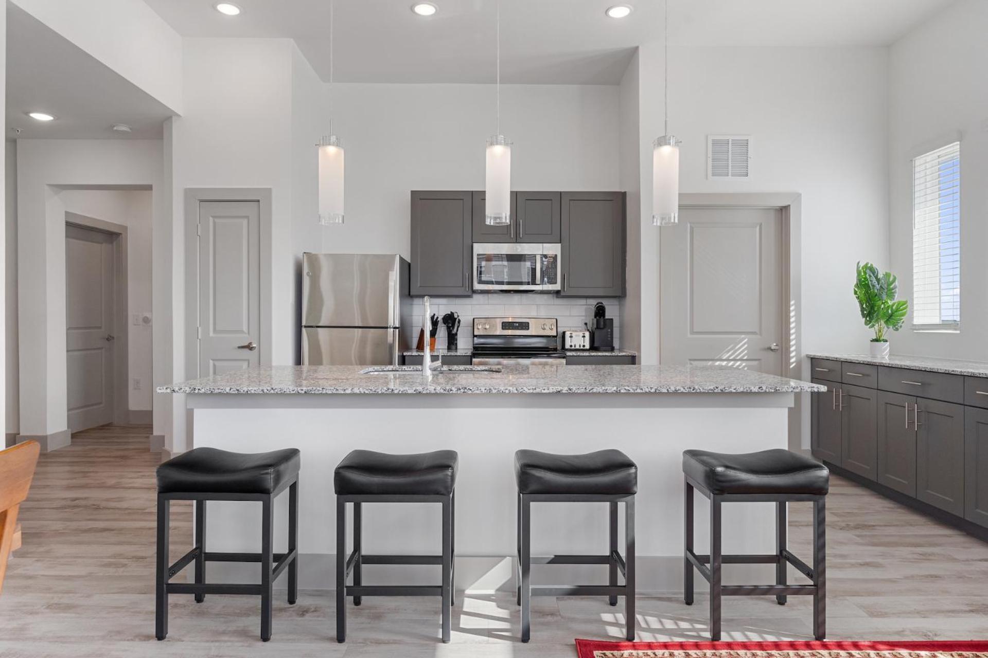 Luxury Near Airport Austin