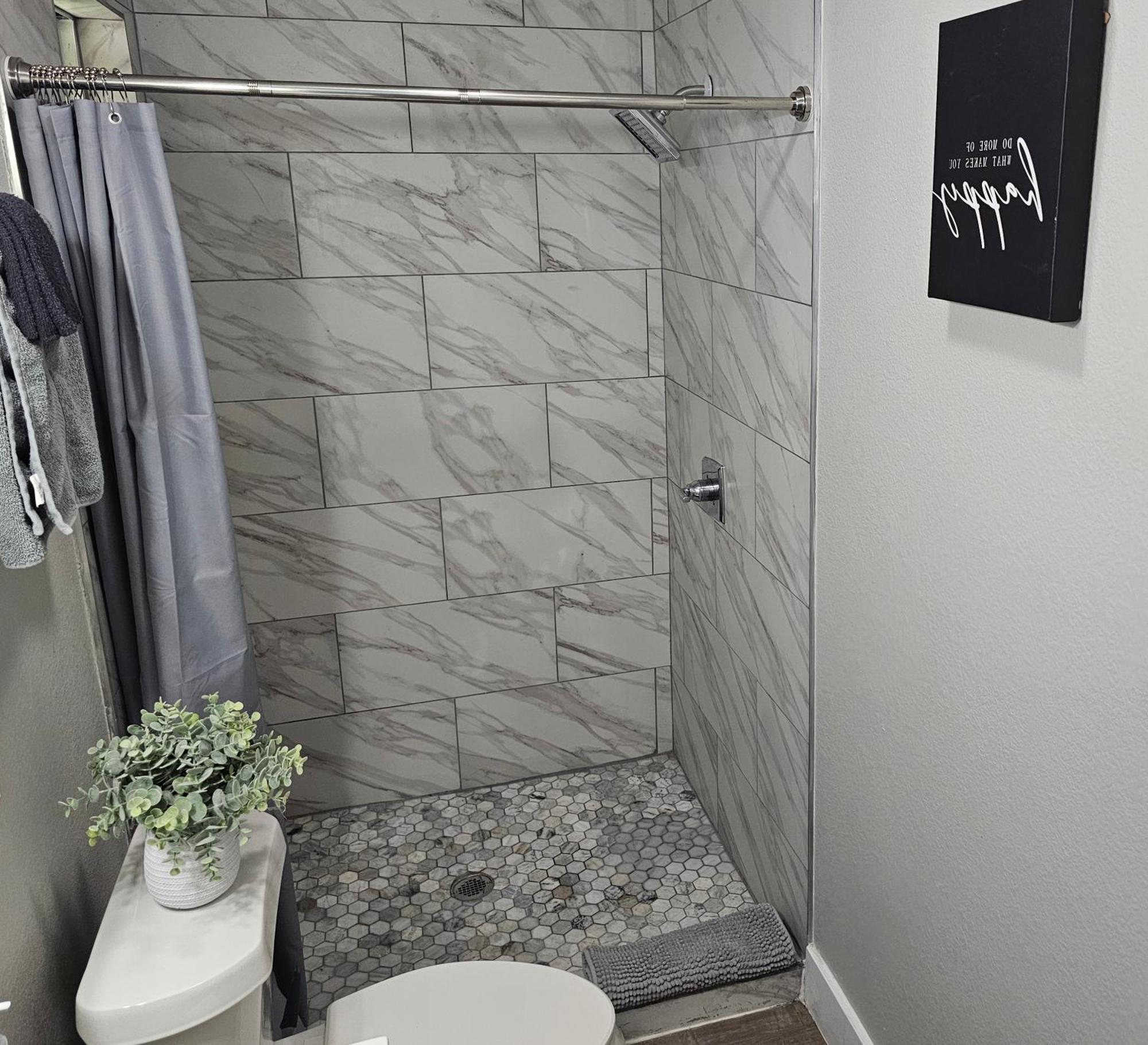 Holiday home Homey 2br Near Dt & Airport *
