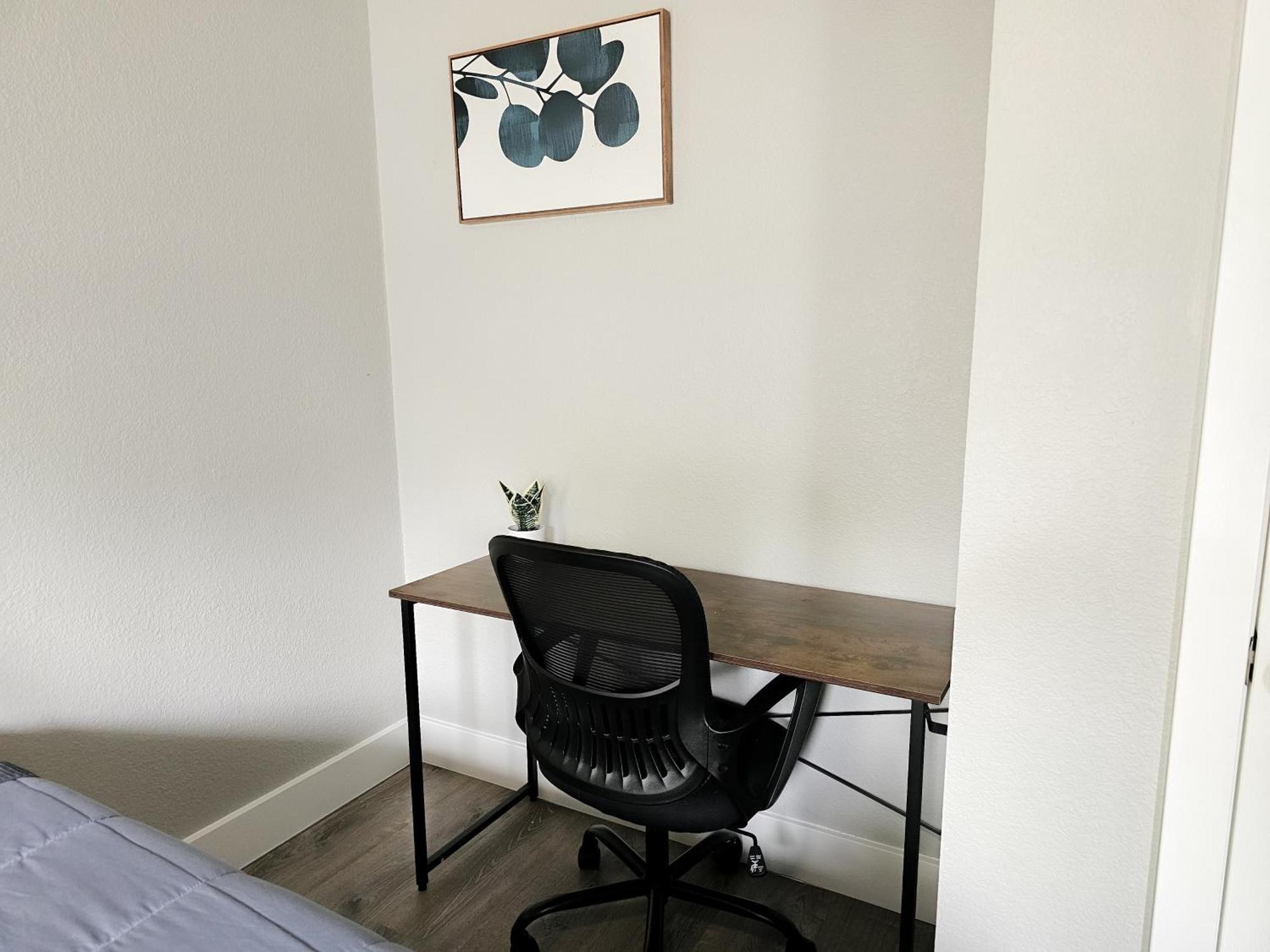 Homey 2br Near Dt & Airport * Austin