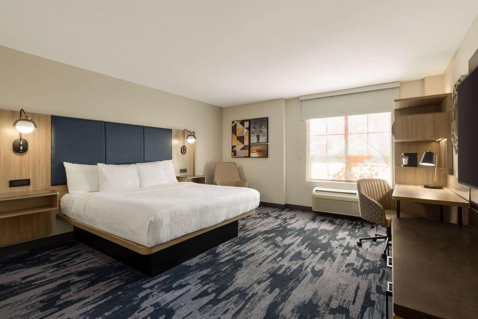 La Quinta By Wyndham Southwest Austin