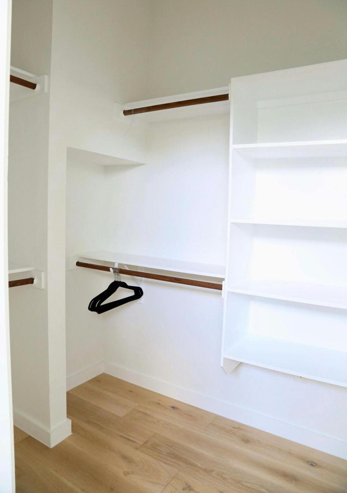 Stunning Modern W Pool & Hot Tub In Dt