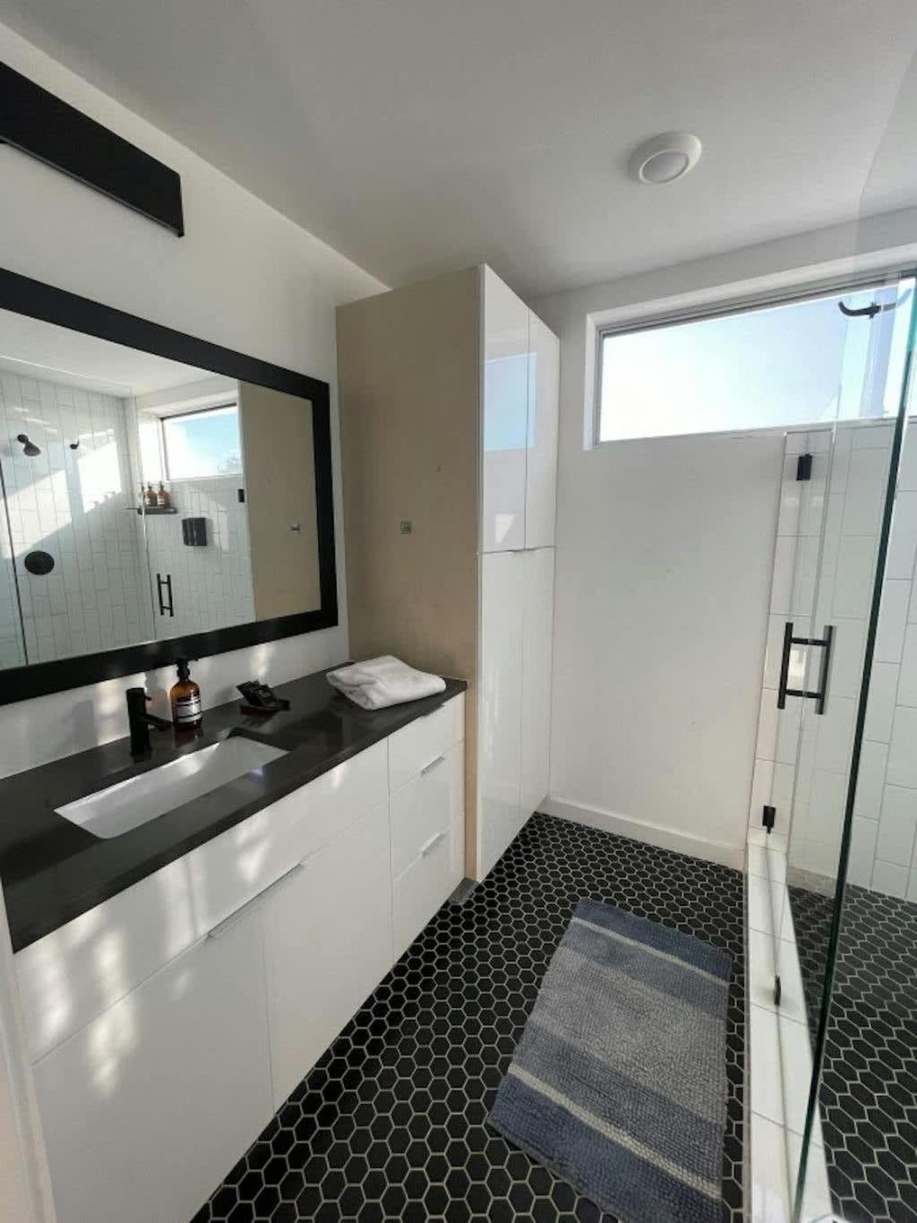 Game Day Penthouse Steps From Ut Sports * Austin