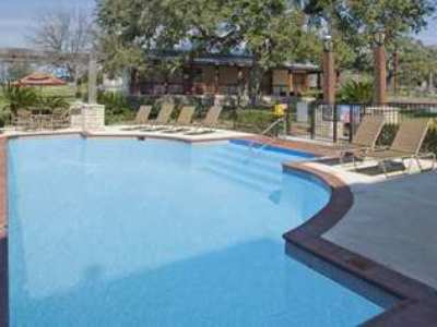 Doubletree By Hilton Austin-university Area Hotel Austin