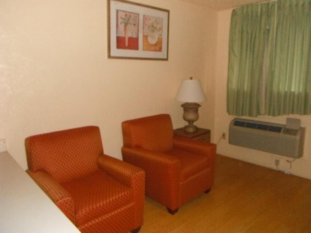 Suites *