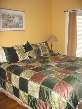 Folk House Bed & Breakfast *