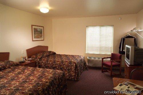Hotel Woodspring North I-35