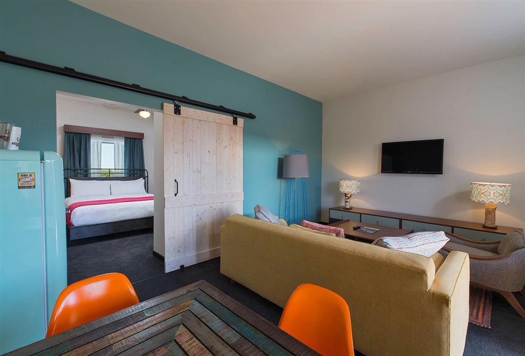 Lone Star Court, By Valencia Collection (adults Only) 4*