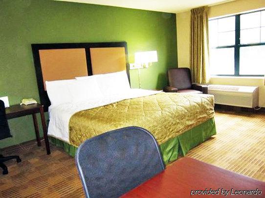 Extended America Select - - Northwest - Lakeline Mall Hotel Austin
