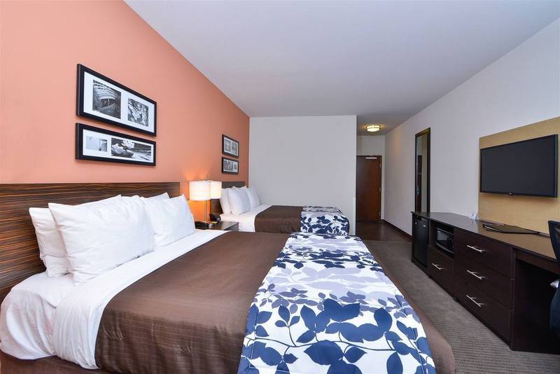 Hotel Sleep & North - I-35 Austin