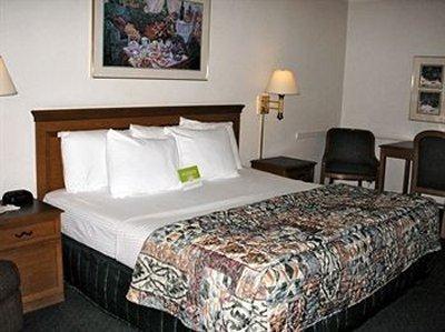 La Quinta By Wyndham Oltorf Austin
