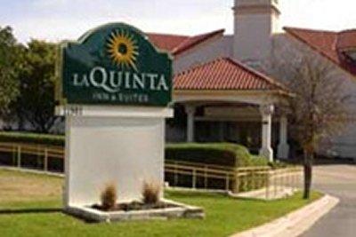 La Quinta By Wyndham At The Domain Hotel