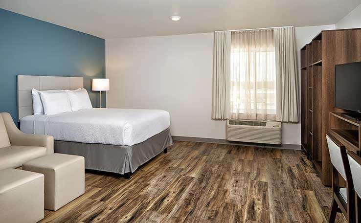 Woodspring South I-35 Hotel