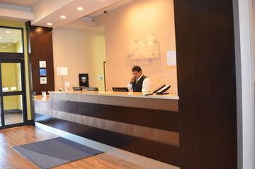 Express & South By Ihg Hotel