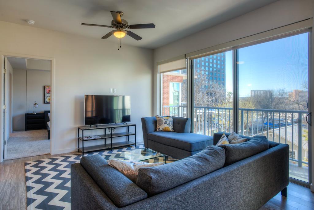 Locale Austin - Rainey Street *