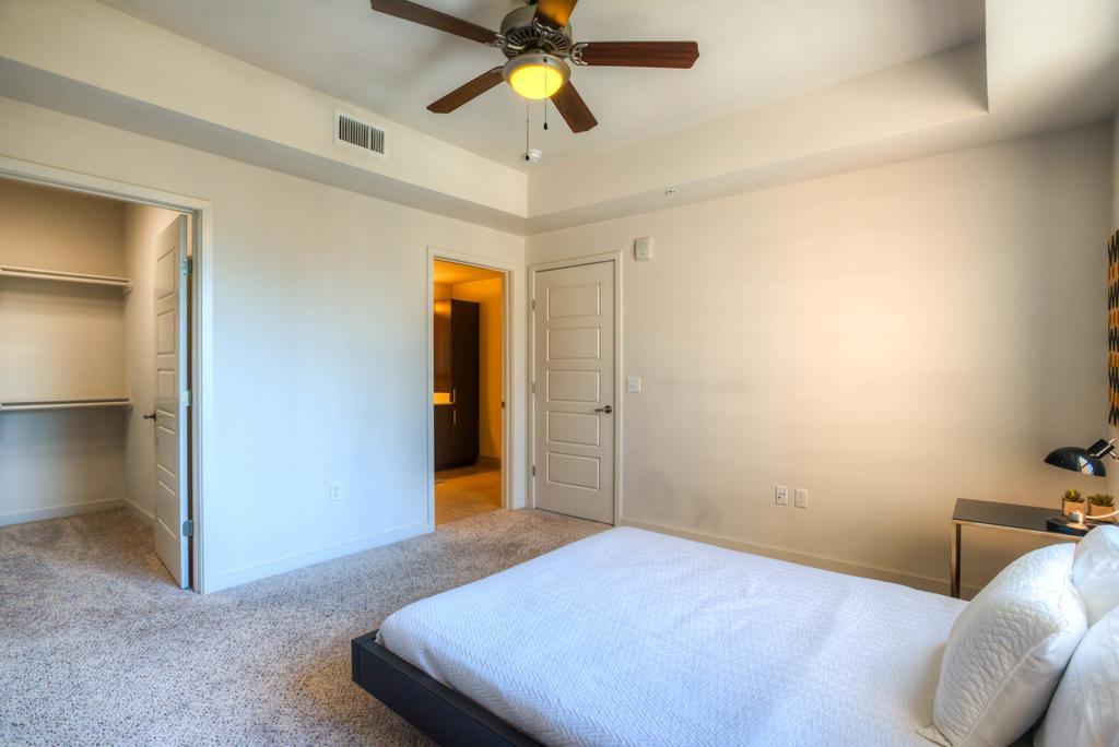 Locale Austin - Rainey Street