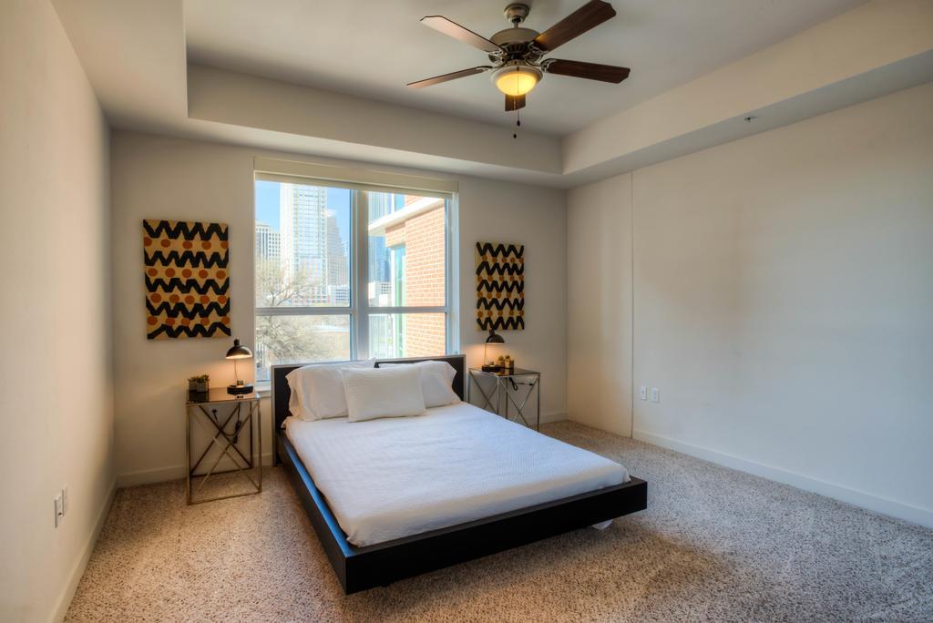 Locale Austin - Rainey Street Apartment *