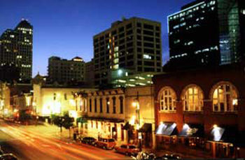 Quality & North Hotel