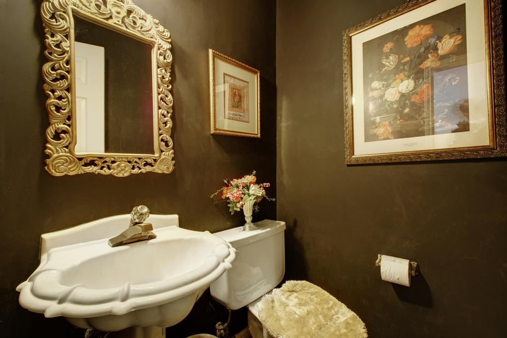 Luxury Nook * Austin