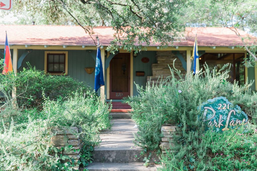 Park Lane Bed & Breakfast 3*