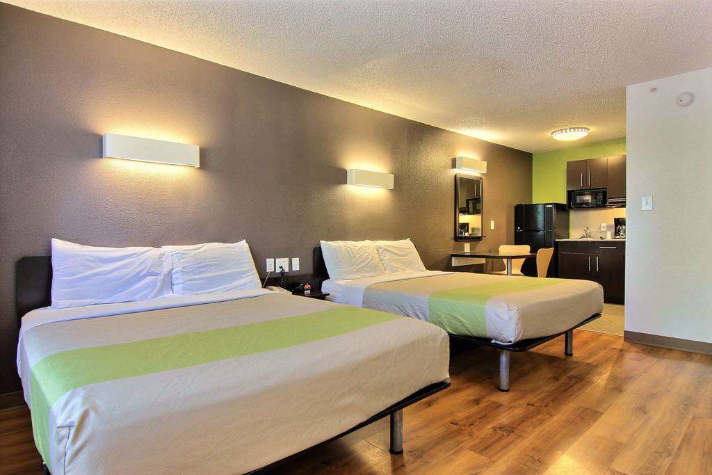 Hotel 6-austin, Tx - Northwest 2*