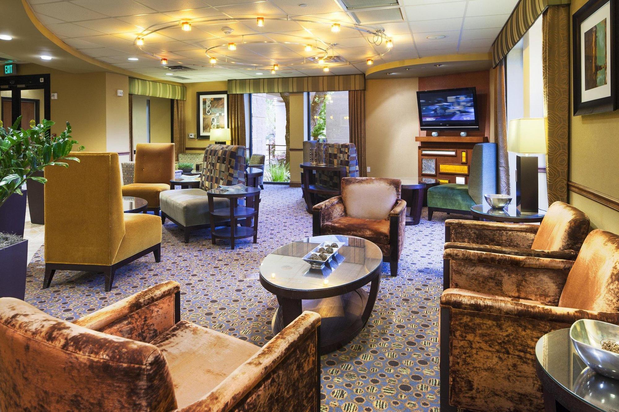 Doubletree By Hilton Austin-university Area Hotel