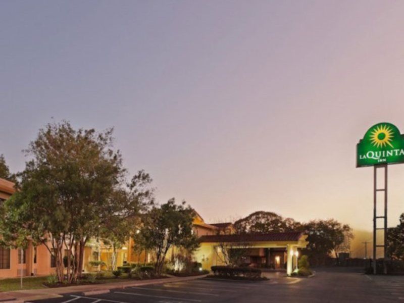 Hotel La Quinta By Wyndham Oltorf