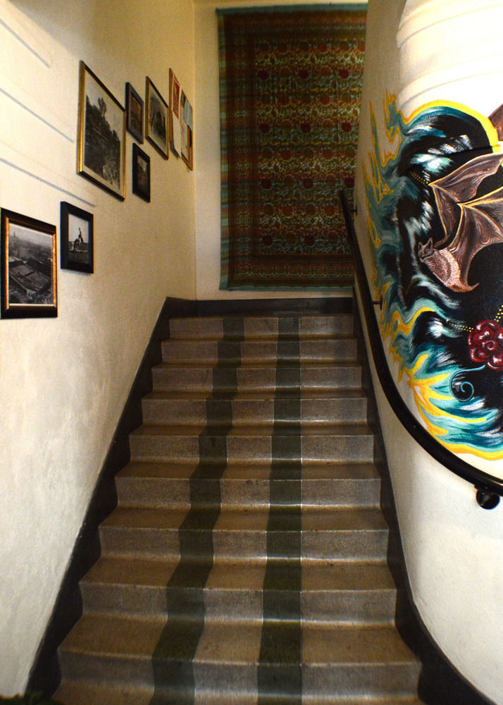 Hostel Firehouse (adults Only) *