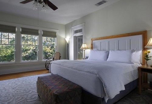 The Fairview Hotel Austin