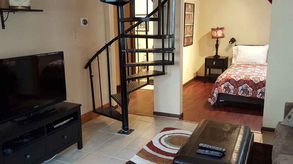 Penthouses At The Railyards Austin