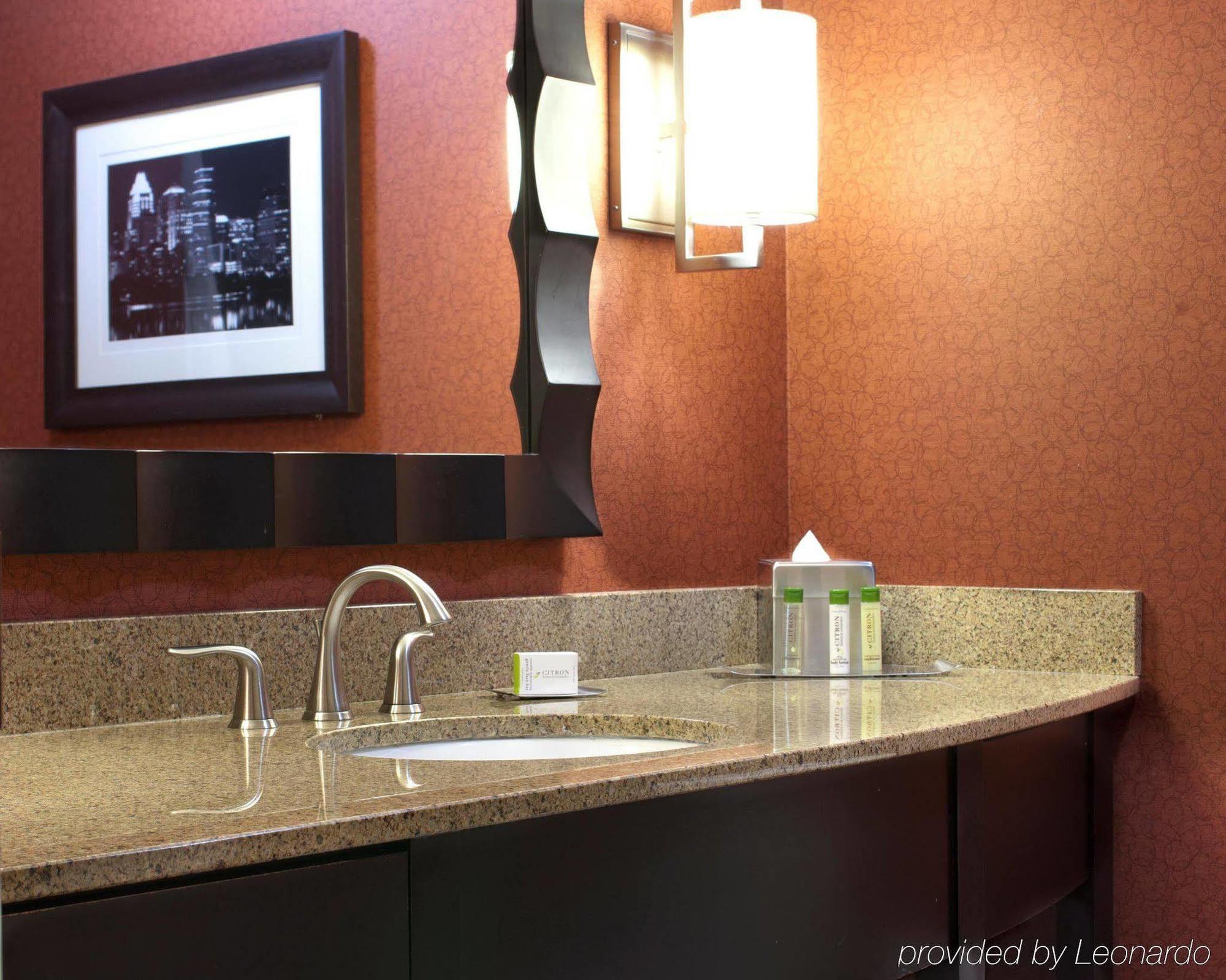 Doubletree By Hilton Austin-university Area 3*