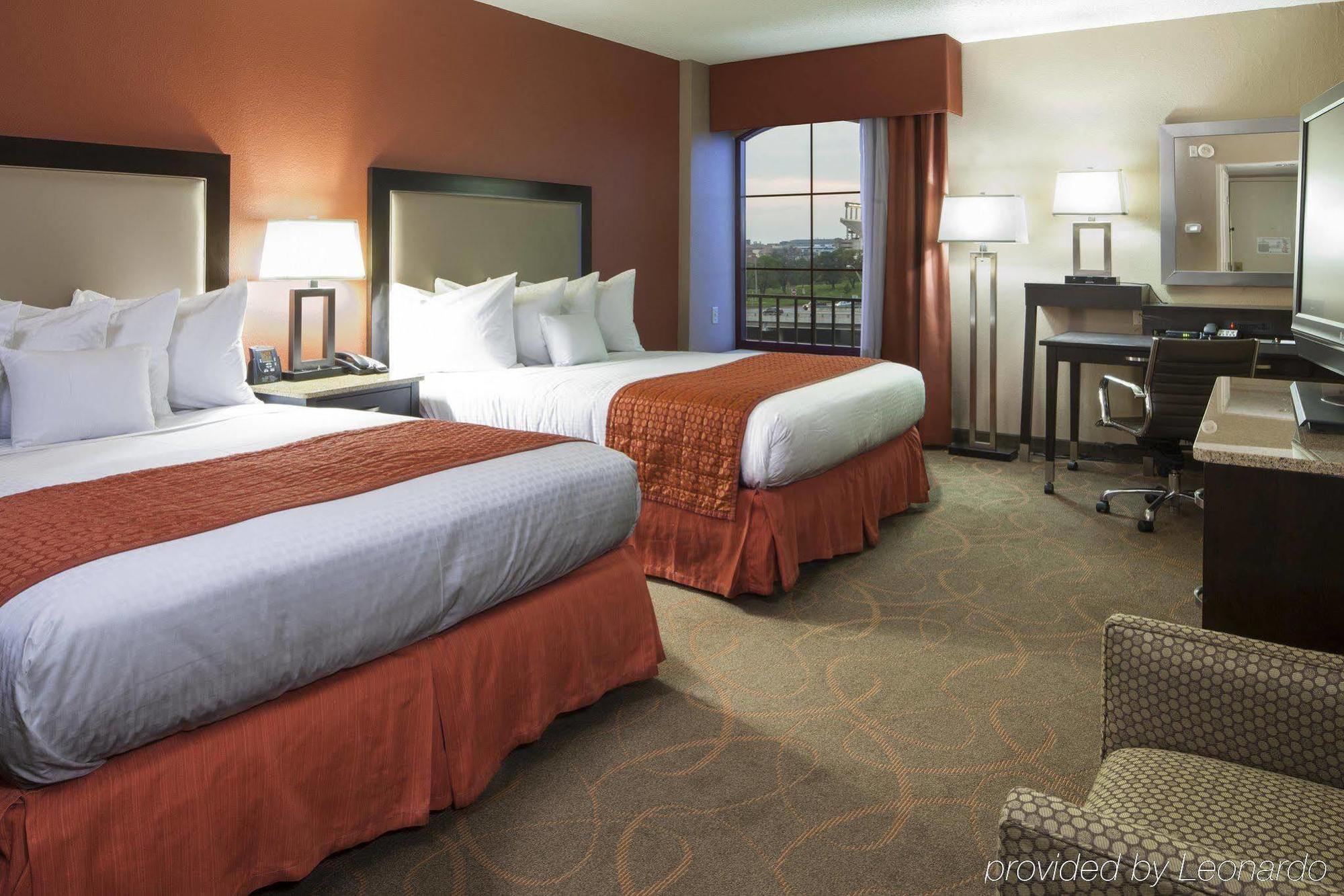 Hotel Doubletree By Hilton Austin-university Area 3*