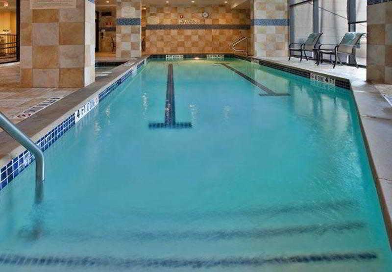 Downtown / Convention Center Hotel 3*
