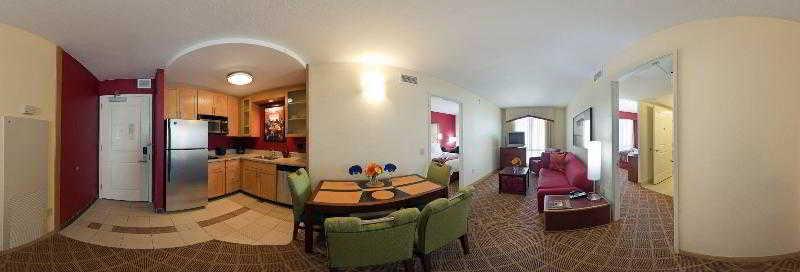 Downtown / Convention Center 3*