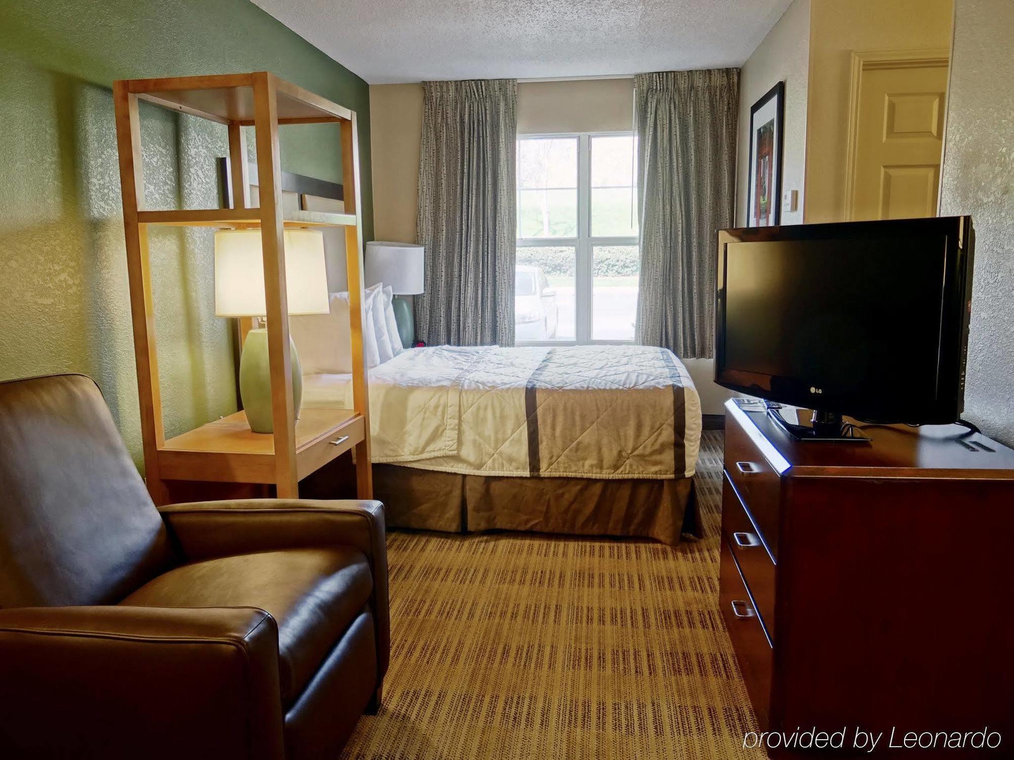 Extended America - - Northwest Arboretum - The Domain Hotel Austin