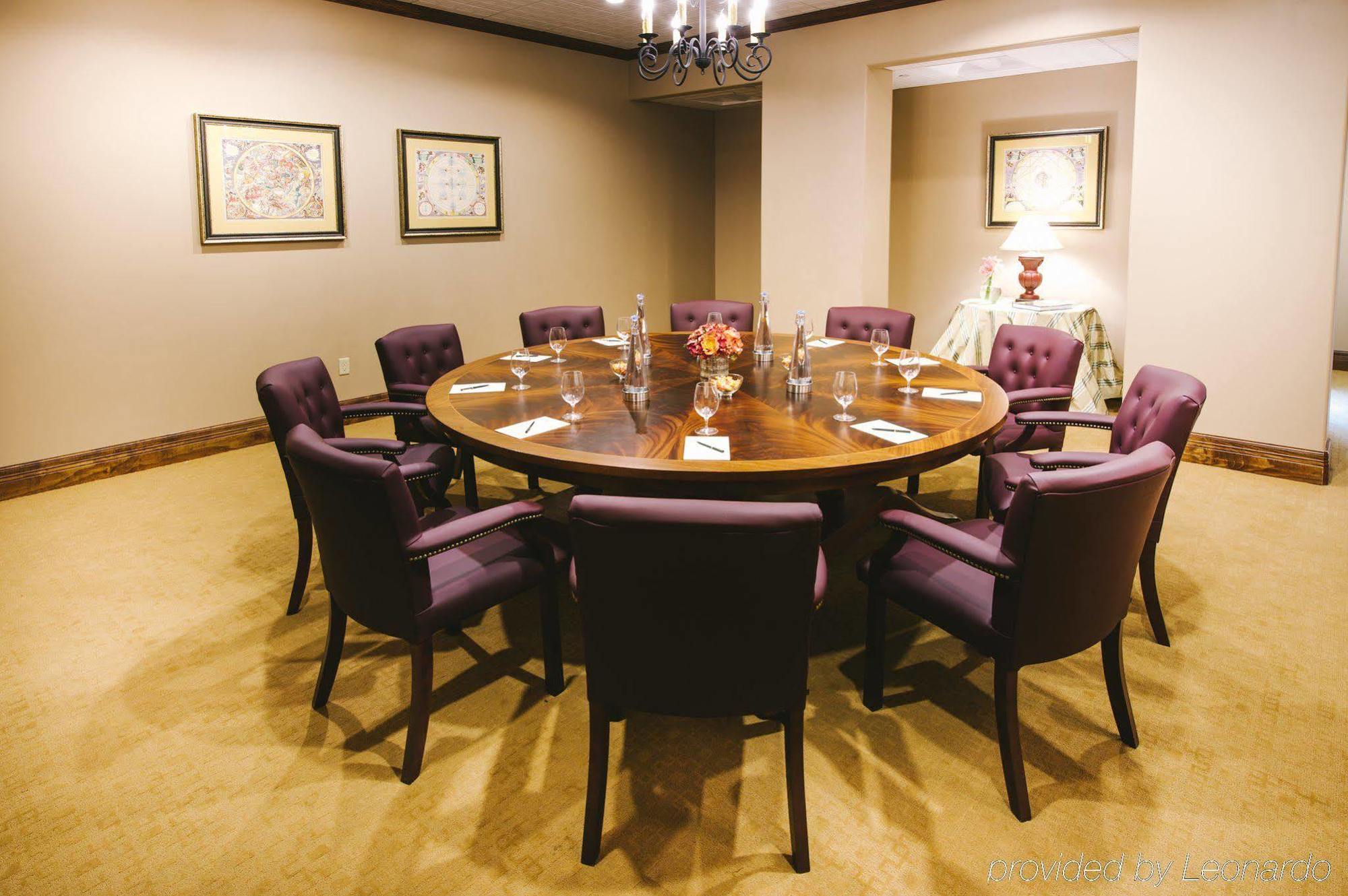 Viata Hotel