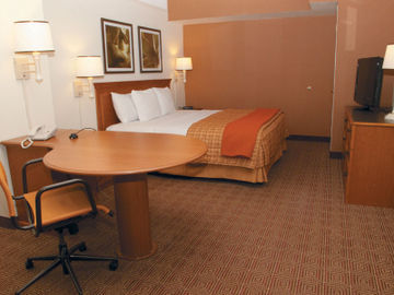 La Quinta By Wyndham Capitol / Downtown Austin