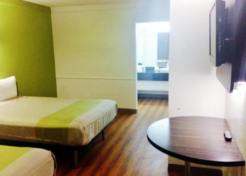 6-austin, Tx - Midtown Hotel 2*