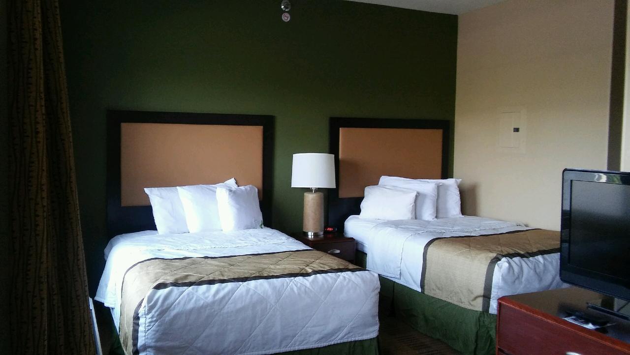 Extended America - - Northwest Arboretum - The Domain Hotel